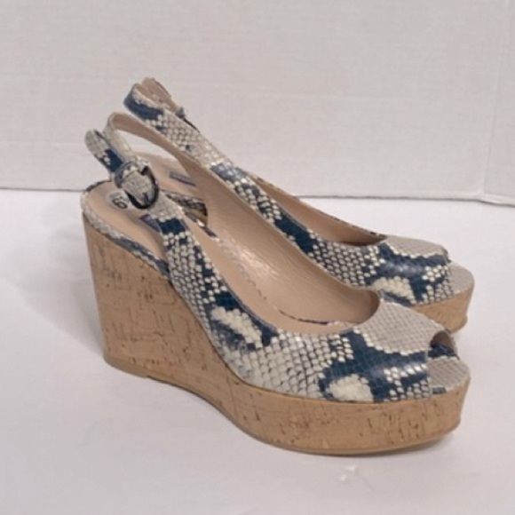 STUART WEITZMAN JEAN SNAKE EMBOSSED LEATHER SLINGBACK WEDGE SANDAL SIZE 6.5 - Picture 4 of 8